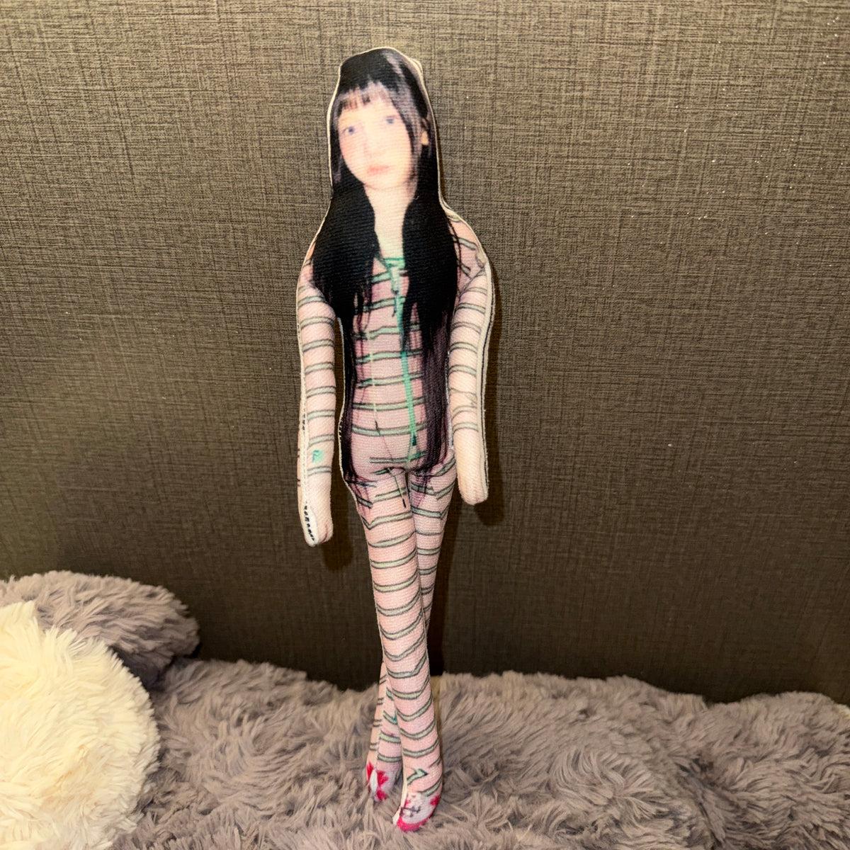 Bendable, Twistable ILLIT Doll—Wonhee