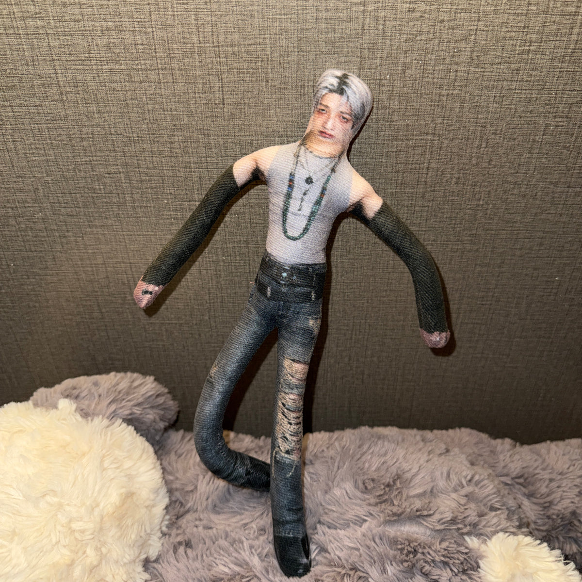 Bendable, Twistable ATEEZ Doll—Mingi